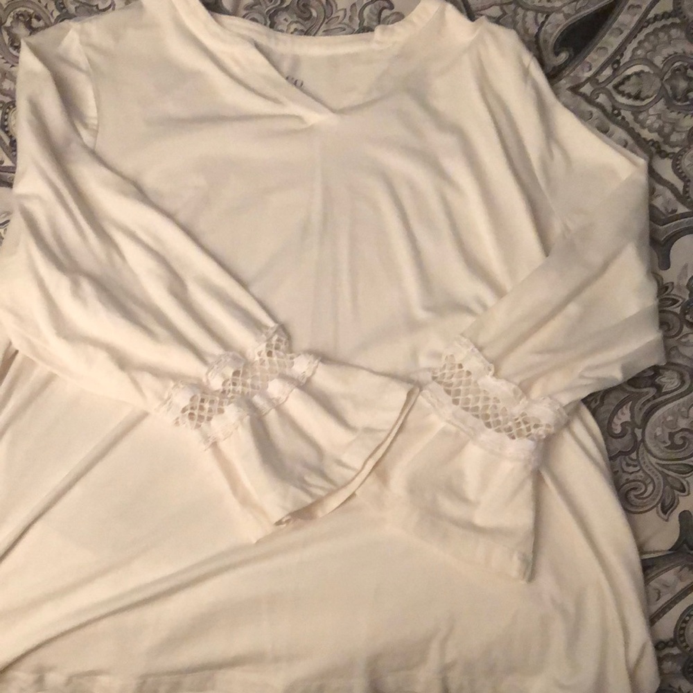 Long sleeve top